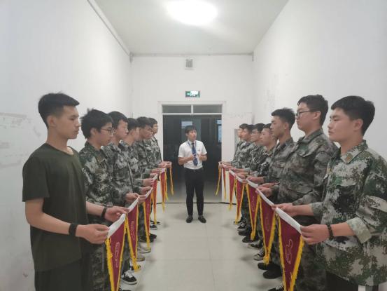 PG电子APP下载：推进“一专多证”制度，培养两专多能复合型人才