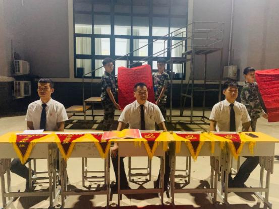 PG电子APP下载举行目标誓师大会暨表彰大会